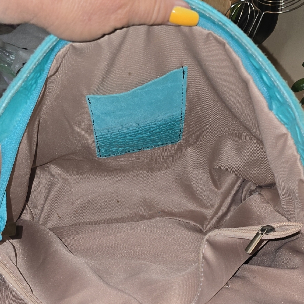 Turquoise Itailan Croc Embossed Suede Handbag with Scarf Accent - Picture 12 of 13